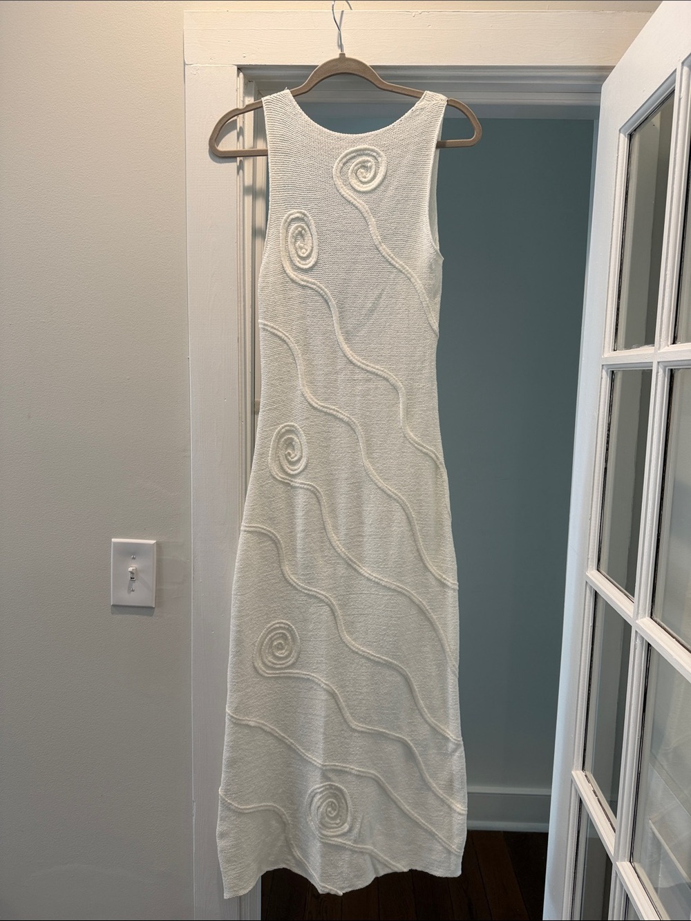 Zulu & Zephyr Cream Sleeveless Swirl Maxi Coverup